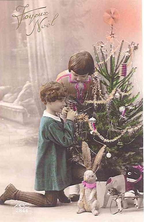 Vintage Edwardian Christmas Card: Children Decorating Tree