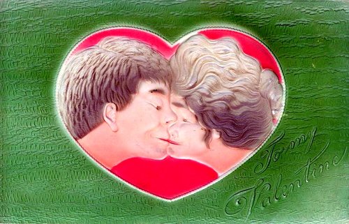 Vintage Valentine's Day Kiss Greeting Card - Green Heart Design